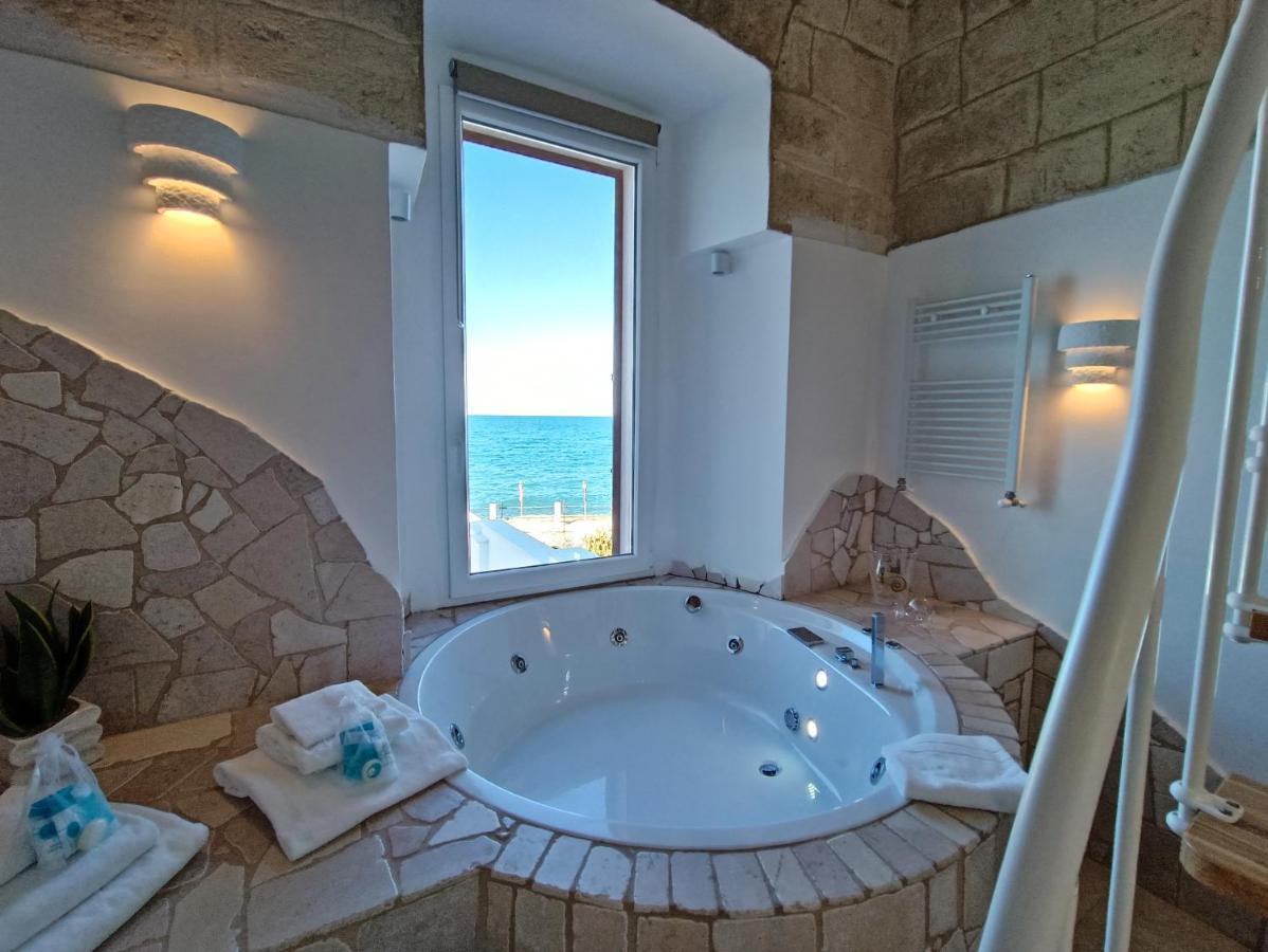 Hotel Ventidue Venti à Bari Extérieur photo
