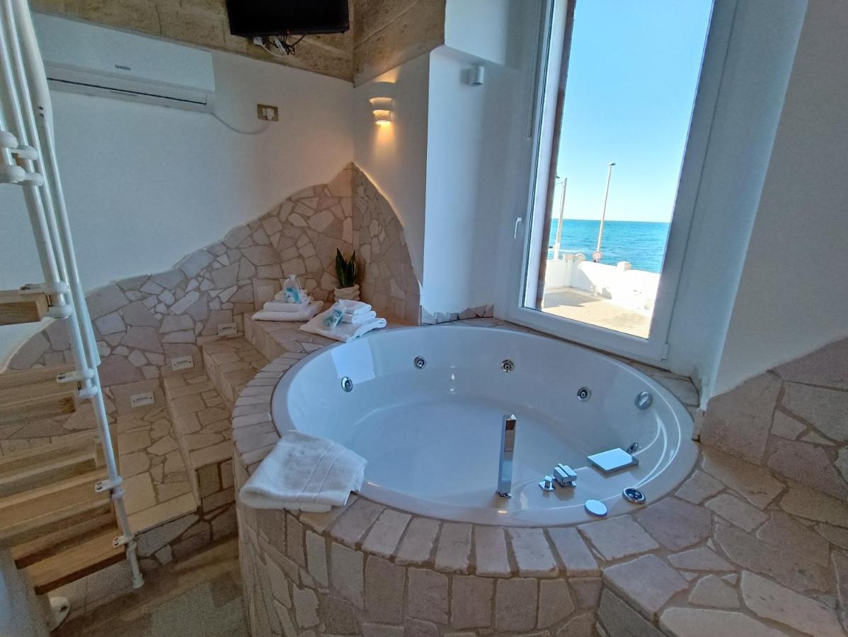 Hotel Ventidue Venti à Bari Extérieur photo